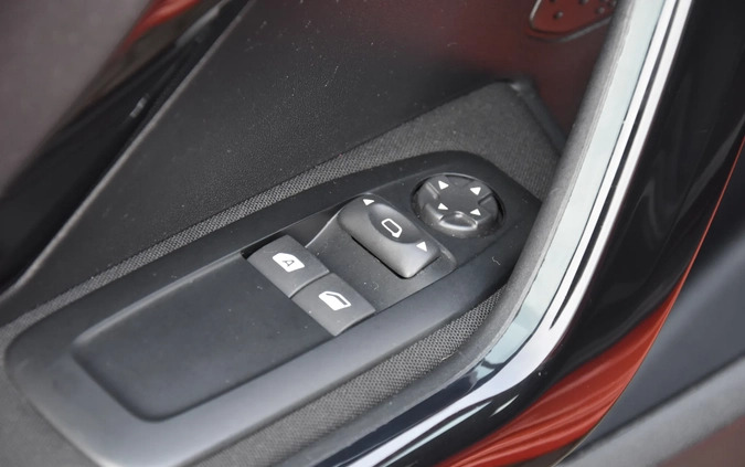 Peugeot 208 cena 34900 przebieg: 54717, rok produkcji 2018 z Janów Lubelski małe 704